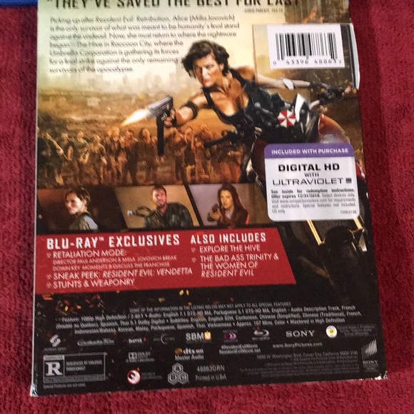 Resident Evil movies on Blu Ray - 5 movies - Picture 2 of 3